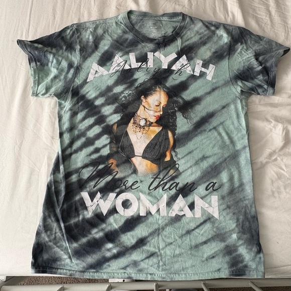 Aaliyah Tie Dye Shortsleeve T-Shirt Medium - Picture 2 of 6